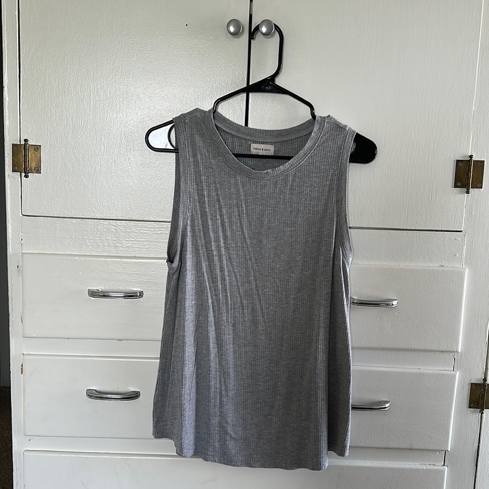 Gray tank top